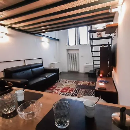 Altido Stylish Loft For 4 In Famous Navigli District Apartment *