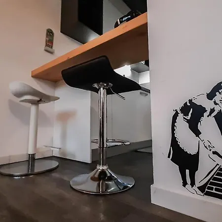 Altido Stylish Loft For 4 In Famous Navigli District *